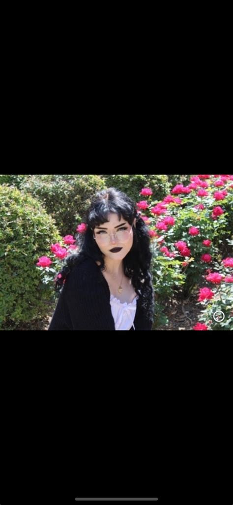 layanaqueen|LayanaQueen LUXURY MODEL (u/LayanaQueen) .